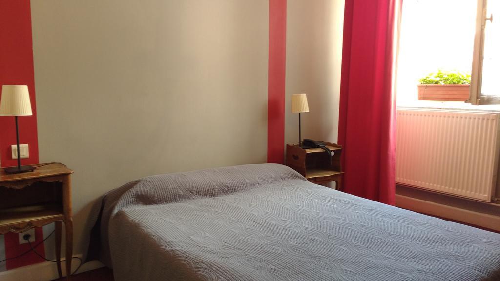 Hotel Le Sauvage ดีจอง ภายนอก รูปภาพ